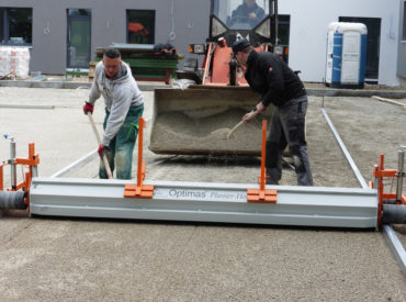 Außenanlage eines Metallbaubetriebes