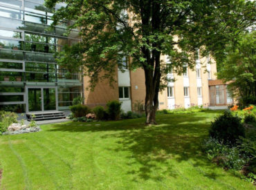 Bepflanzung von Wohnanlage